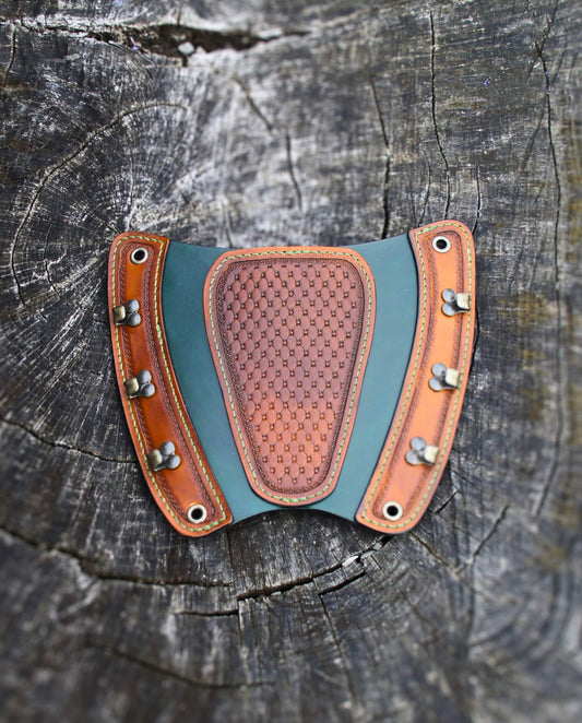 Handgefertigter Leder-Armschutz Korbflechtmuster – verstellbar & ergonomisch