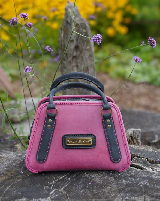 Handgemachte Lederhandtasche, Mini - Bowling Bag, sportlich - elegantes Design