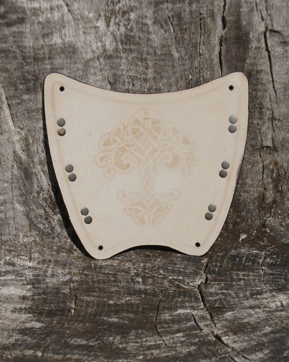 Handgefertigter Leder-Armschutz mit keltischem Baum des Lebens, verstellbar und ergonomisch