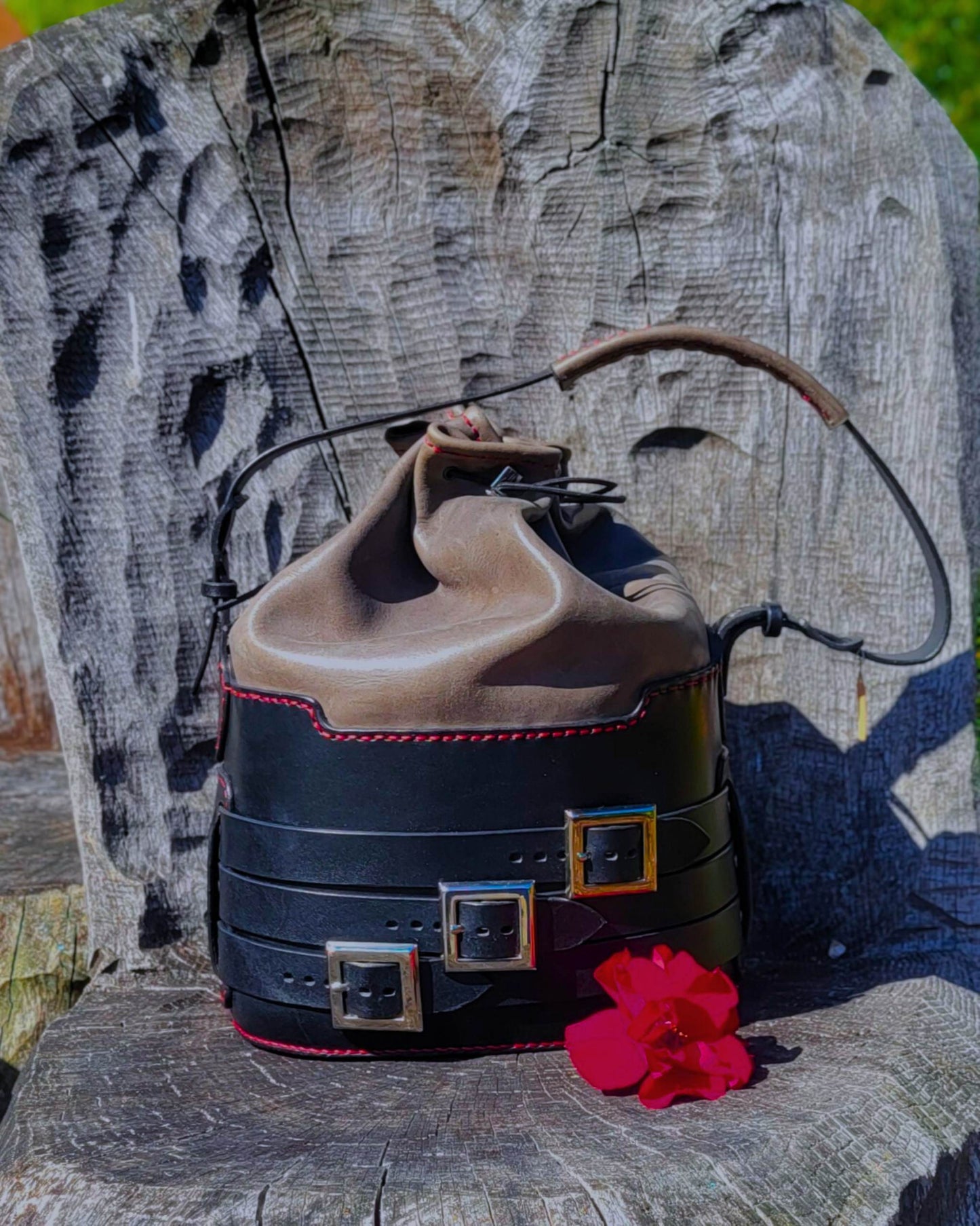 Handgefertigte Bucket Bag im Vintage Stil